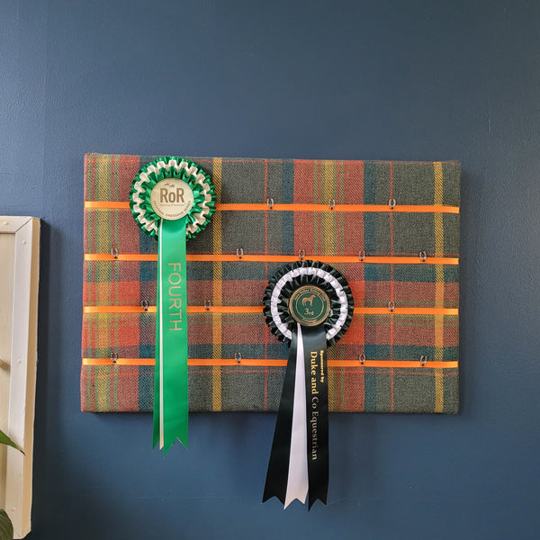 Rosette Board - Dachshund Tweed