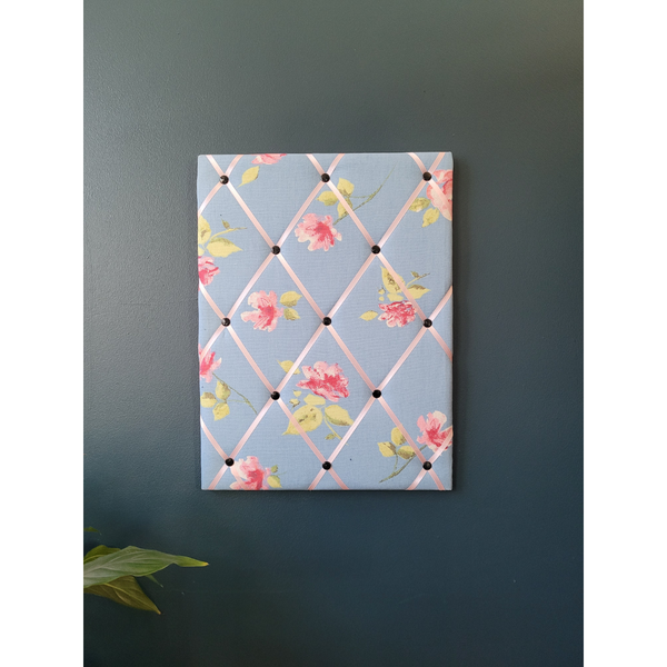 Small Notice Board - Powder Rose